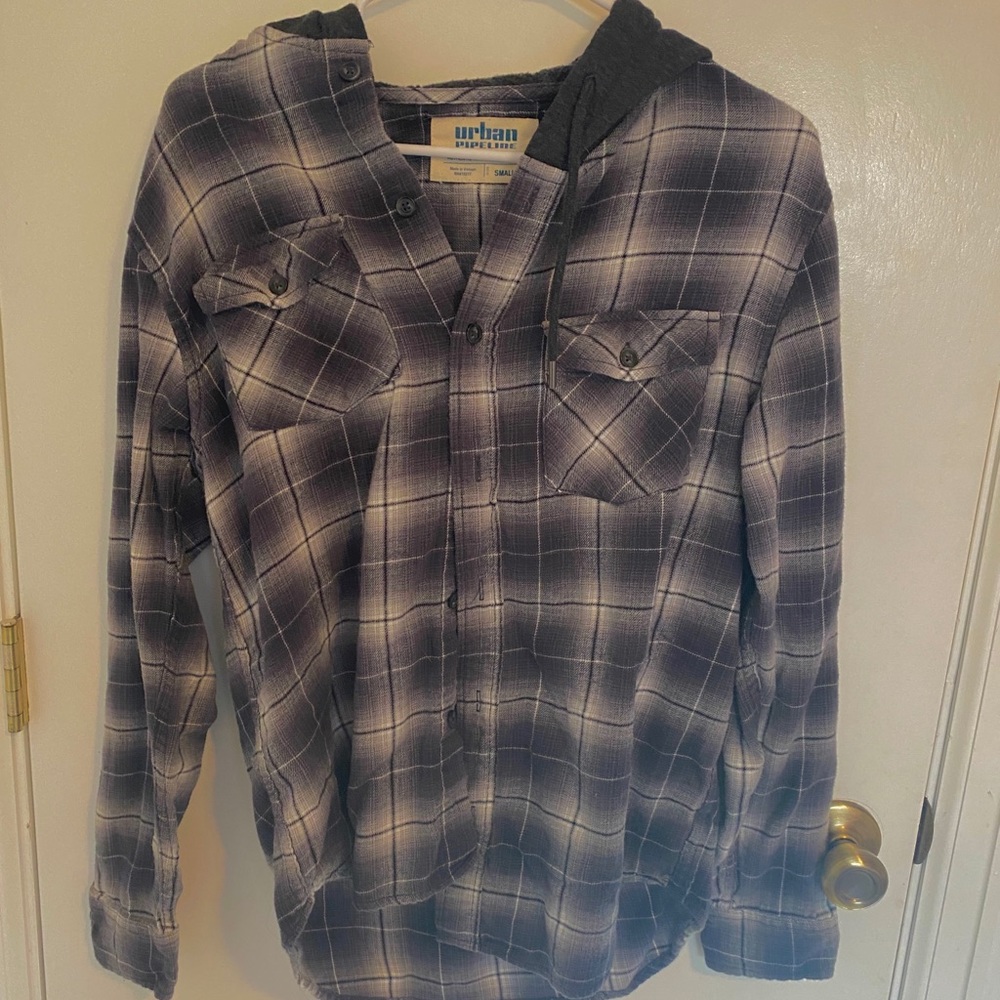 FLANNEL / HOODIE!